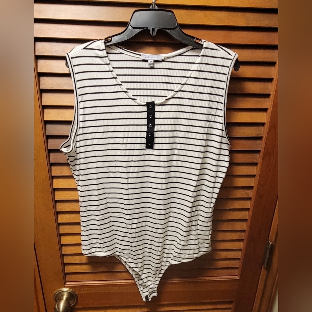 White Birch 2x Striped Sleeveless Body Suit - Black and White Preloved